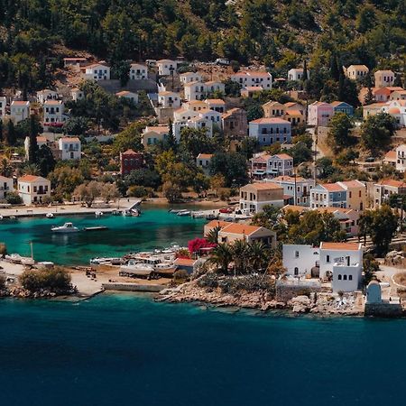 Villa The Admiral'S House Kastellorizo Meyísti Esterno foto