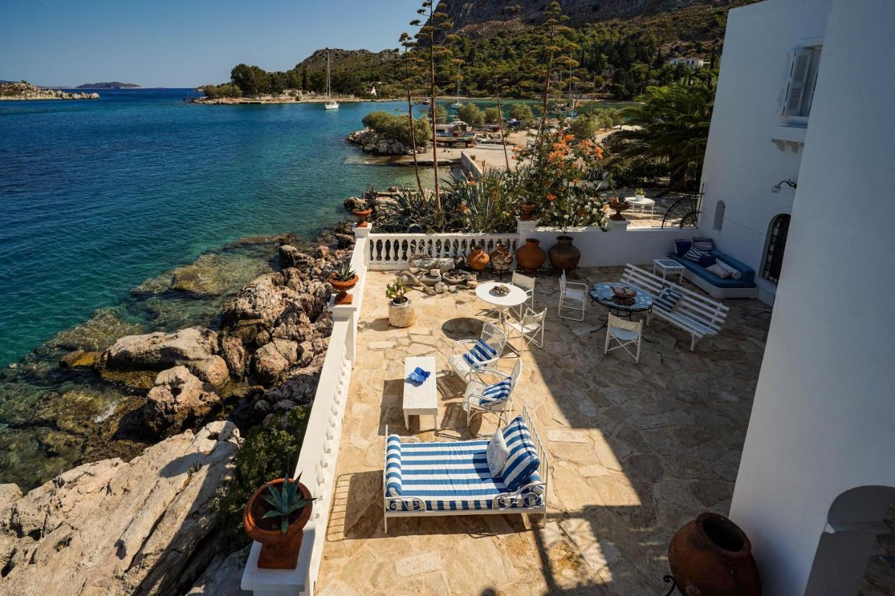 Villa The Admiral'S House Kastellorizo Meyísti Esterno foto