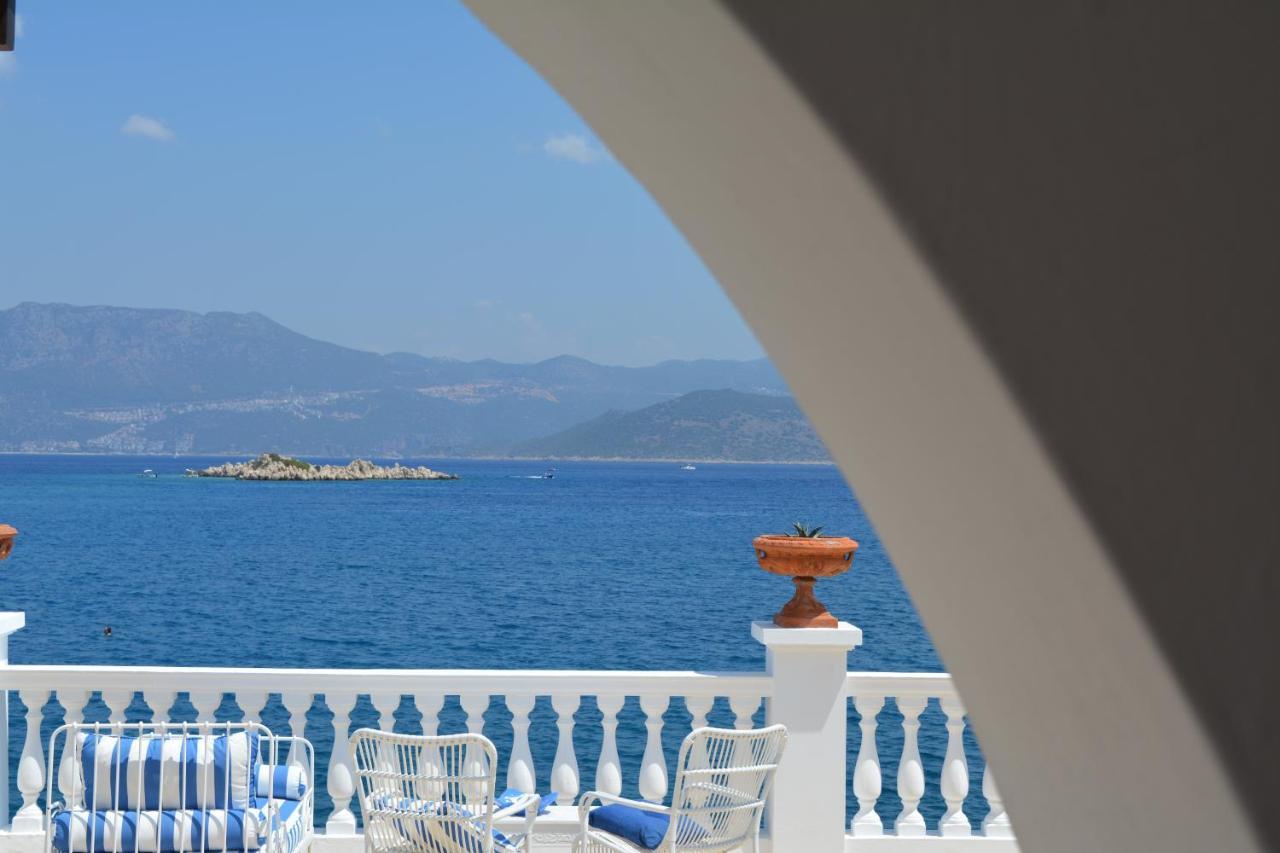Villa The Admiral'S House Kastellorizo Meyísti Esterno foto