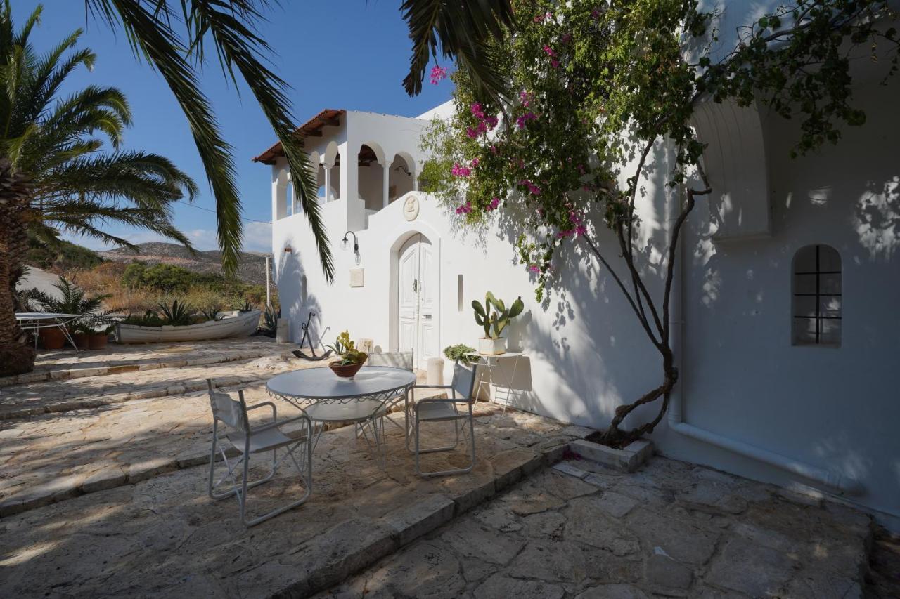 Villa The Admiral'S House Kastellorizo Meyísti Esterno foto