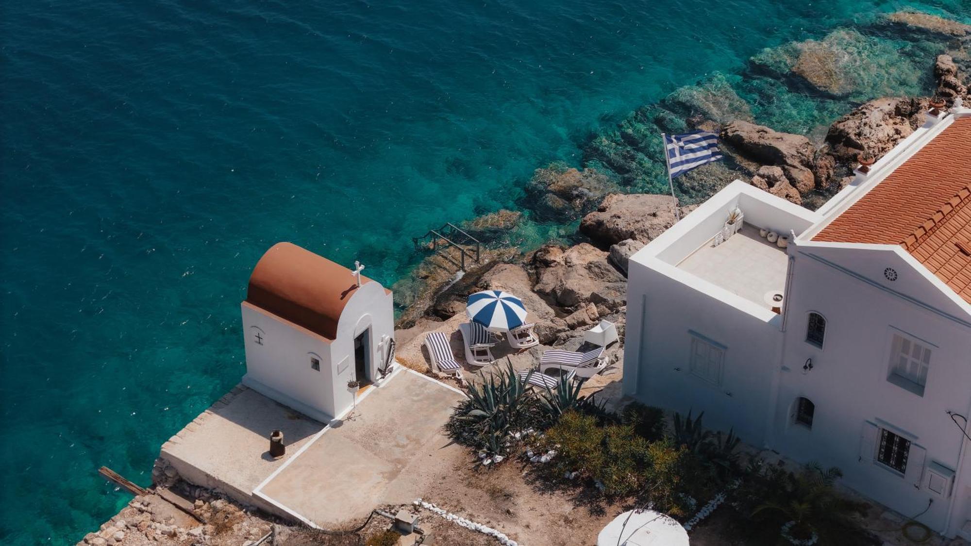 Villa The Admiral'S House Kastellorizo Meyísti Esterno foto